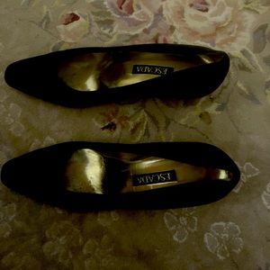 Dark Navy Blue Escada Pumps